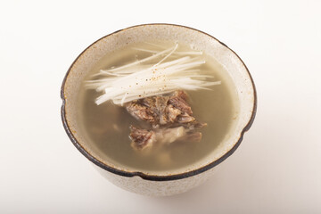 牛テールスープ