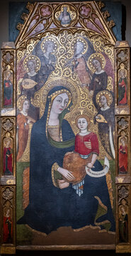 Mother of God of humility with musical angels altarpiece, Francesc Comes, 1390-94, Parish of La Mare de Deu dels Angels, pollensa museum, Majorca, Balearic Islands, Spain