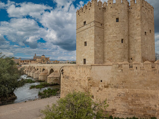Naklejka premium Torre de la Calahorra at the end of the roman bridge of Cordoba, Andalusia, Spain