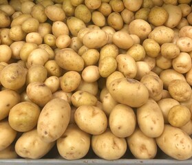 Ppotatoes on the market.