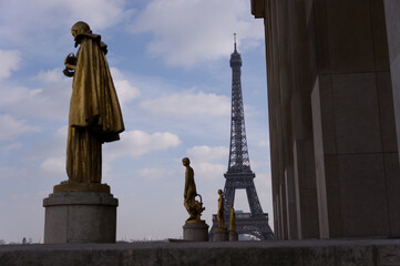 Fototapeta na wymiar la tour Eiffel vue du trocadéro