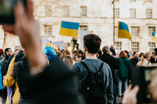 protest in support of ukraine