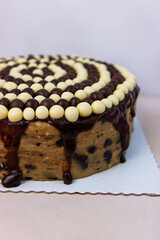 Cookie and cream chocolate cake