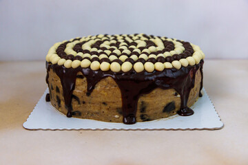 Cookie and cream chocolate cake