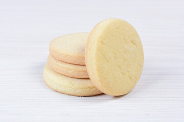 Mix of traditional round butter cookies