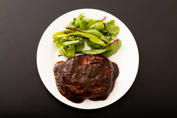 大豆ミートのデミグラスハンバーグ