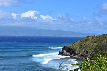 Fototapeta na wymiar Maui Hawaii cliffs at the oean coast