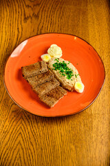 pasta on rye bread with green onions