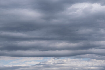 Obraz premium dramatic sky and gray clouds before the storm