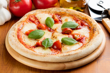 本格手作りピザ マルゲリータ