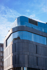 Obraz na płótnie Canvas Beautiful view of modern building on sunny day