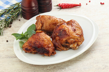 Roasted chicken leg with spicy sauce