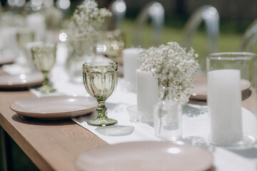 banquet table setting at a wedding