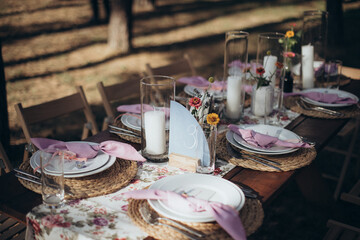banquet table setting at a wedding