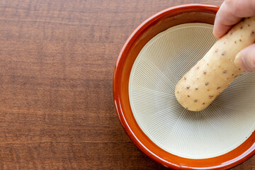 日本の長芋およびすり鉢