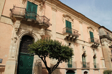 baroque palace (bertini) in ragusa in sicily (italy)  - obrazy, fototapety, plakaty