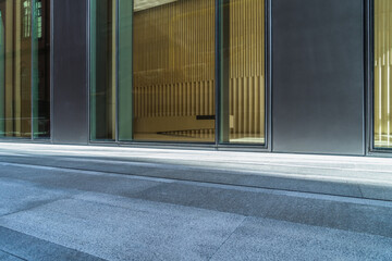 modern office building outdoors in the downtown