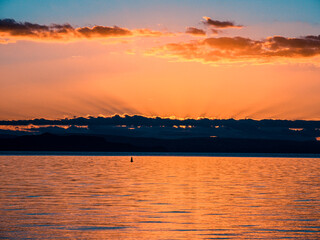 Naklejka premium wunderschöner Sonnenuntergang am Meer in Australien