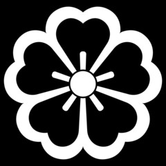 家紋です。中陰桜といいます。