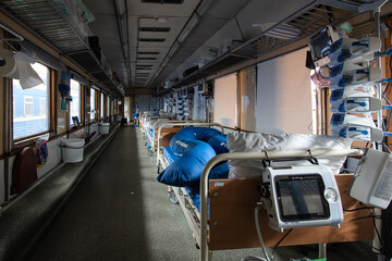 New re-equipped evacuation medical train of MSF and Ukrzaliznytsia