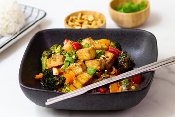 Vegan Tofu Broccoli Bowl