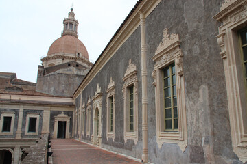 Fototapeta na wymiar benedictine monastery in catania in sicily (italy) 