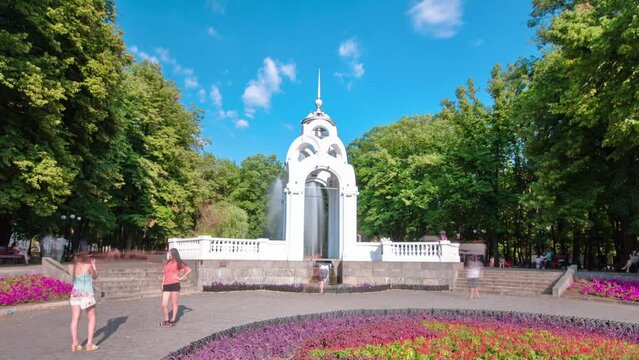 Mirror stream or glass stream timelapse hyperlapse - the first symbol of the city of Kharkov