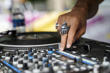 Mixage, DJ illustration