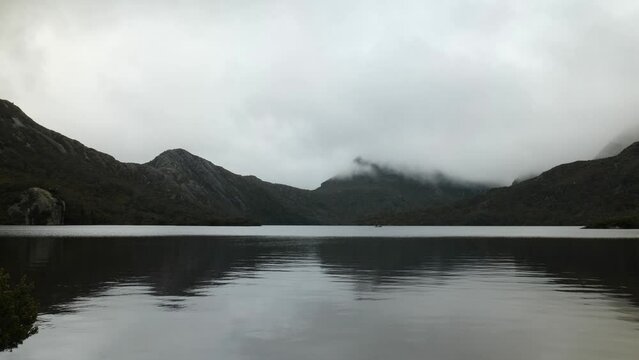 Craddle moutain in Tasmania by a cloudy day.
