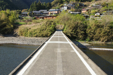 高知県四万十市　岩間沈下橋の風景
