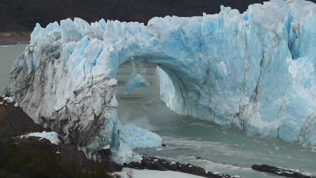 The Final Rupture of Perito Moreno Glacier: Ice Bridge Collapse in Stunning Detail - Spectacular Final Rupture and Massive Ice Calving in Argentine Patagonia