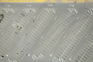 Top down view empty parking lots. - 501742400