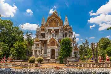 Fototapeta premium temple surroundings in suphanburi, thailand