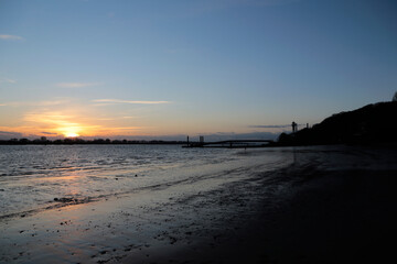 Sonnenuntergang an der Elbe, Hamburg Wittenbergen