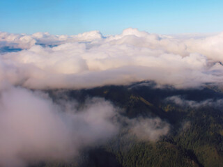 Fototapeta na wymiar clouds in the mountains, mountain landscape, huser plateau, rize- turkey