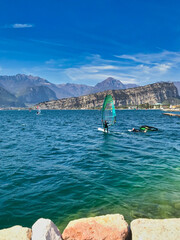 Obraz premium Surferstrand Gardasee