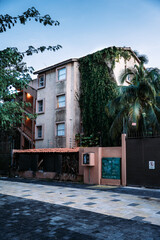 building in the streets in cancun