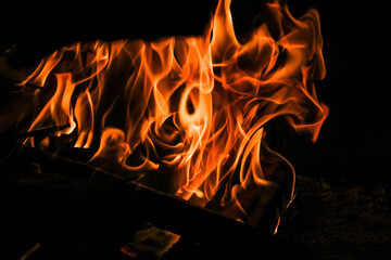 fog&oacute;n en la chimenea