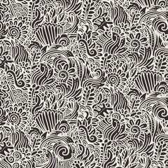 Fototapeta premium floral doodle pattern with outline drawing