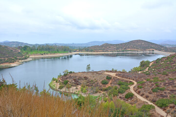 Hiking around a lake in the mountains of San Diego in Southern California