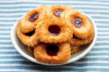 Puff pastry cookies filled with jam