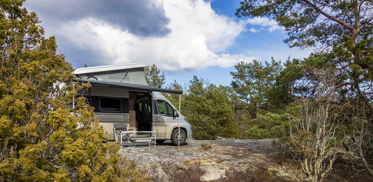 Wohnmobil Stellplatz in der Wildnis, freistehen 