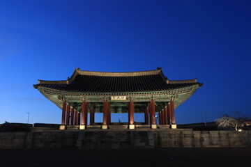 수원화성 연무대