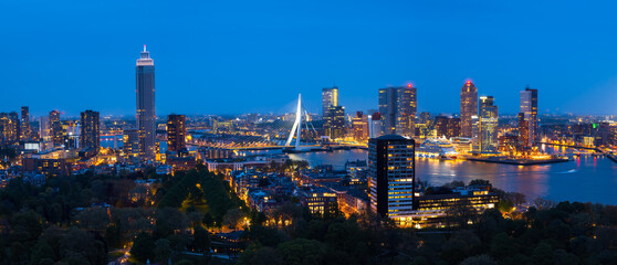 Obraz premium Beautiful blue hour cityscape of Rotterdam, Holland-Netherlands, from above