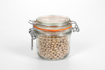 Einmachgläser mit Füllung