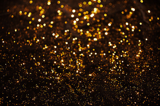 Christmas,Glitter shine gold Light Electric spectaculars  background   decoration  beads  
クリスマス キラキラ　輝き　金色　背景
