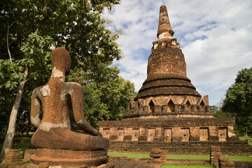 Chedi and Buddha at Wat Phra Kaeo, Kamphaeng Phet, Thailand