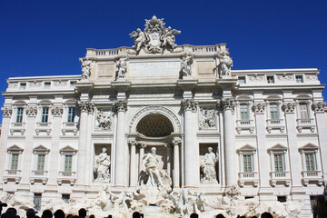 Trevi Fountain, Rome, Italy	