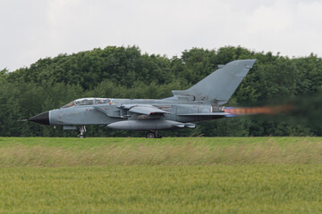 Tornado, Tornado, Tornado