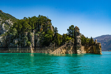 Obraz premium Green Canyon, Manavgat. Hydroelectric power station. Water and mountains. Largest canyon reservoir in Turkey